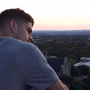 Meet your Posher, Simon